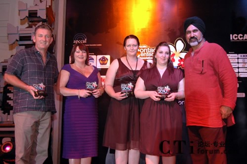 �C��